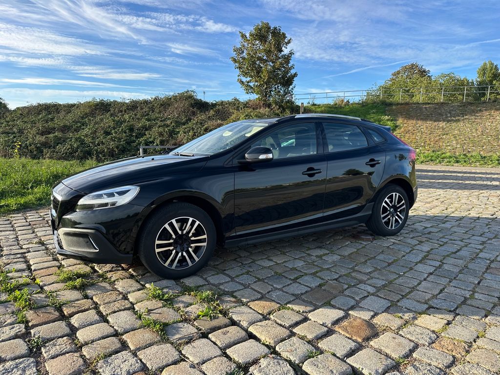 Bild des Angebotes Volvo V40 Cross Country D3 Automatik