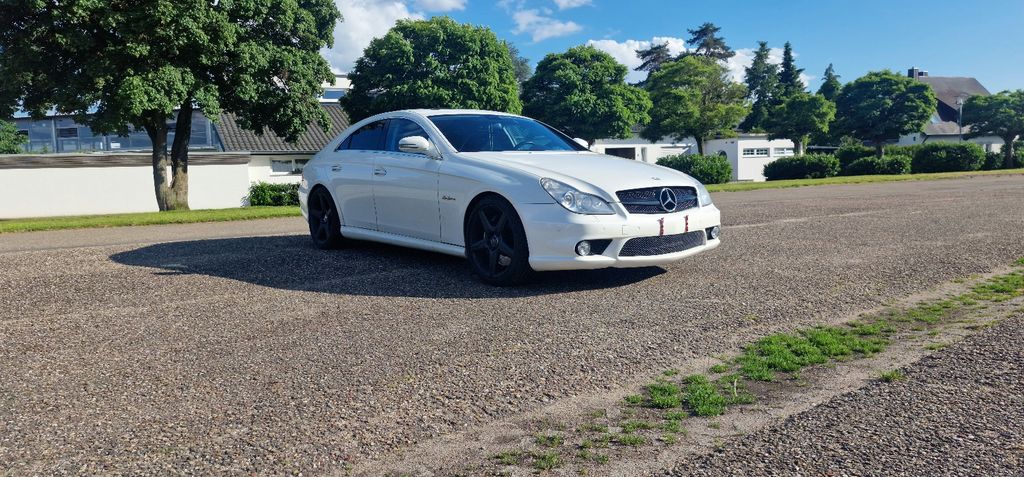 Bild des Angebotes Mercedes-Benz CLS 63 AMG AMG