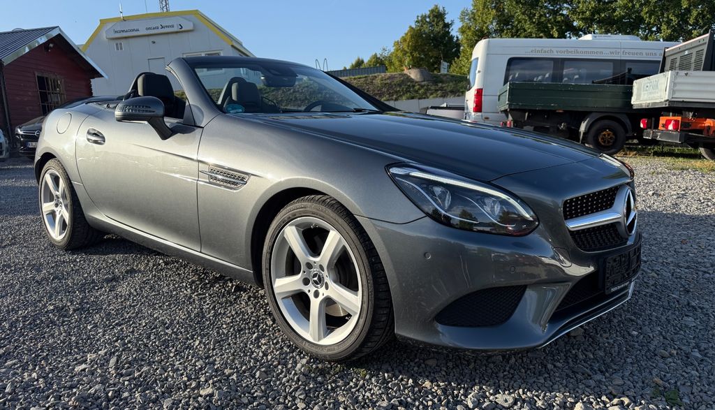 Bild des Angebotes Mercedes-Benz SLC 200 CGI Roadster *Navi*Panorma*LED