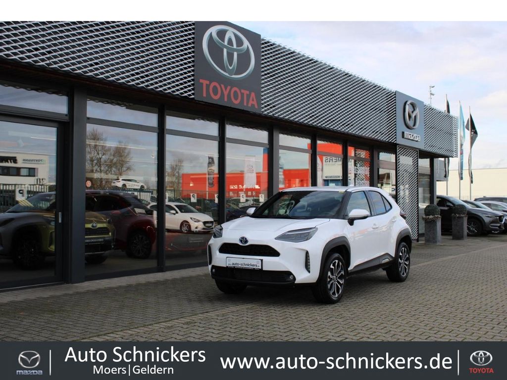 Bild des Angebotes Toyota Yaris Cross Team Deutschland+ACAA+GJ-RÄDER !!