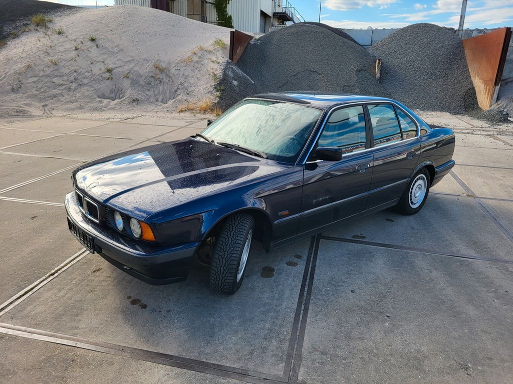 BMW 520i Limousine