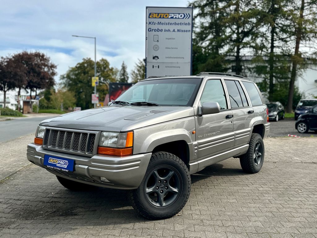 Jeep Grand Cherokee*LEDER*KLIMA*V8*AHK*
