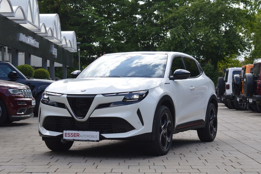 Bild des Angebotes Alfa Romeo Junior Ibrida 1.2 VGT 48V-Hybrid 100 kW Speciale
