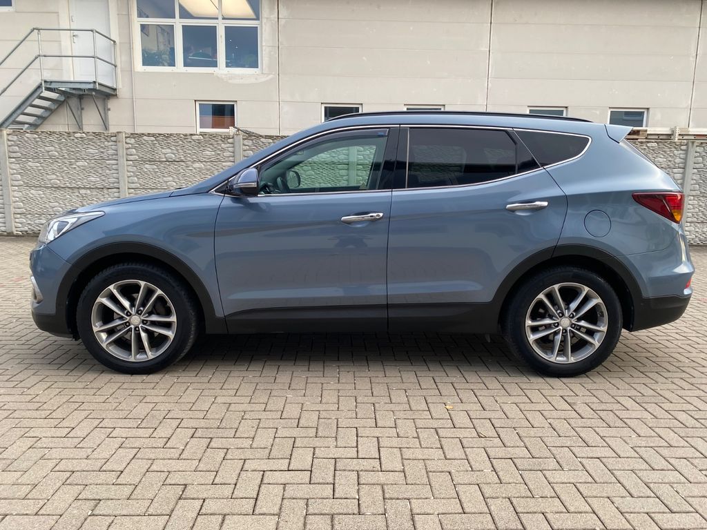Bild des Angebotes Hyundai Santa Fe blue Premium 4WD. Navi, Kamera, Xenon.