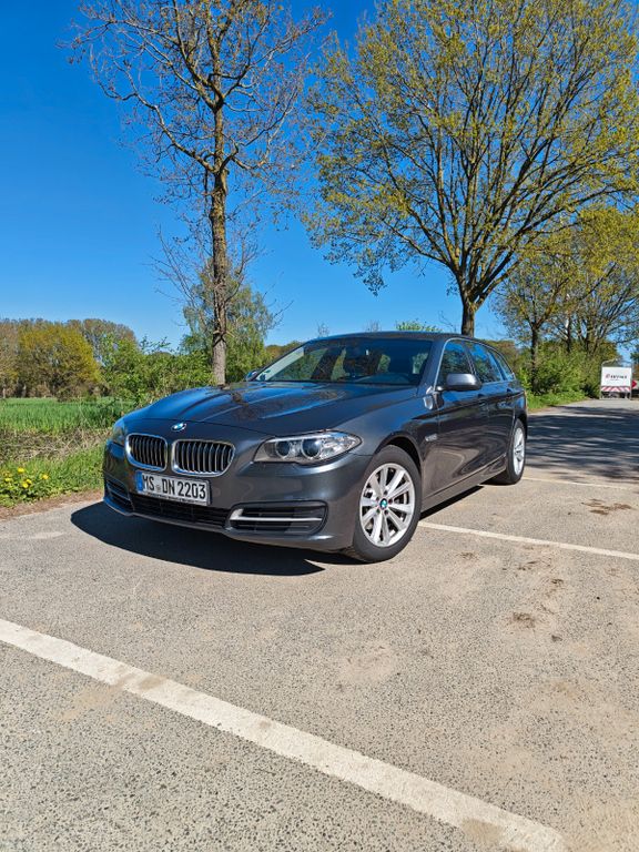 Bild des Angebotes BMW 520d xDrive Touring A -
