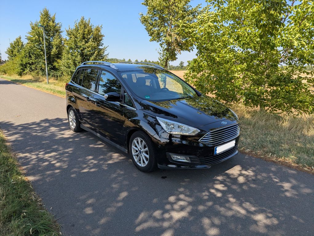 Bild des Angebotes Ford Grand C-Max 1,0 EcoBoost 92kW Titanium 7-Sitzer
