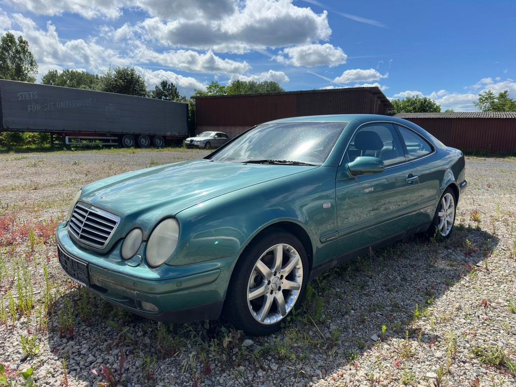 Bild des Angebotes Mercedes-Benz CLK 320 Avantgarde Automatik