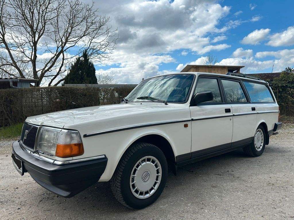Bild des Angebotes Volvo 240