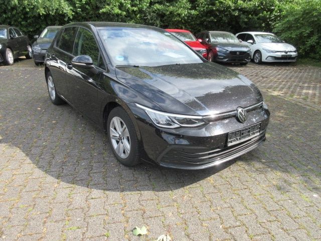 Bild des Angebotes Volkswagen Golf Life 2.0 TDI DSG NAVI LED KAMERA SCC ALU AP