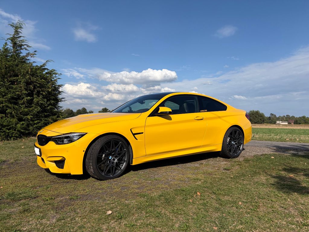 BMW M4 Coupé Competition "Born in M Town"