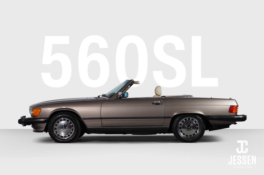 Bild des Angebotes Mercedes-Benz 560SL
