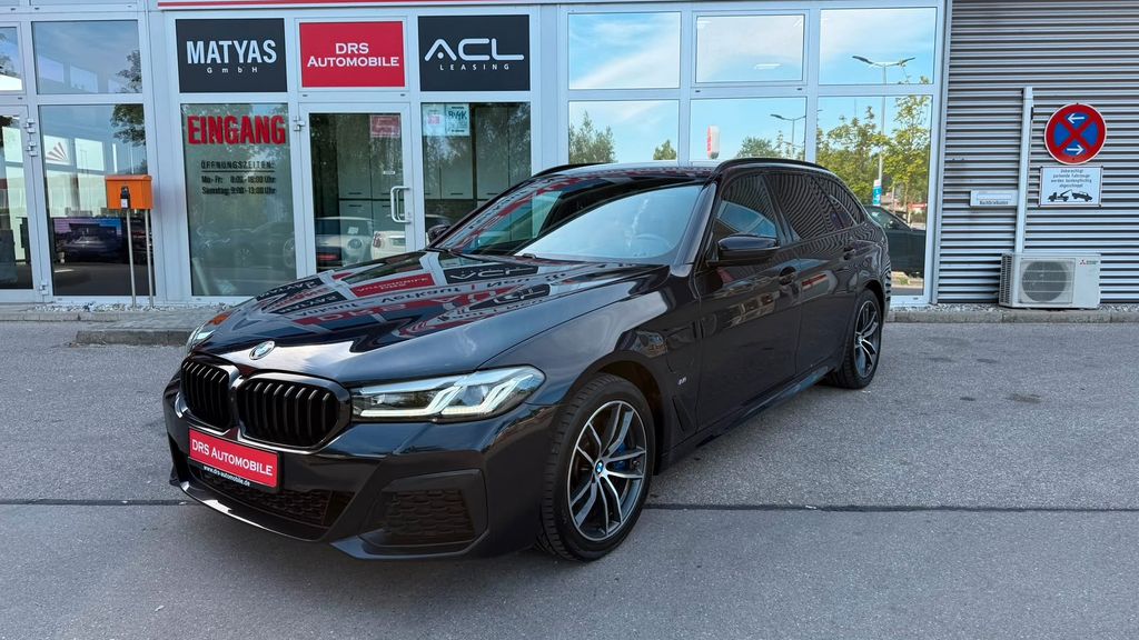 Bild des Angebotes BMW 530e xDrive M Sportpaket/HeadUp/Gestik/LED/Leder