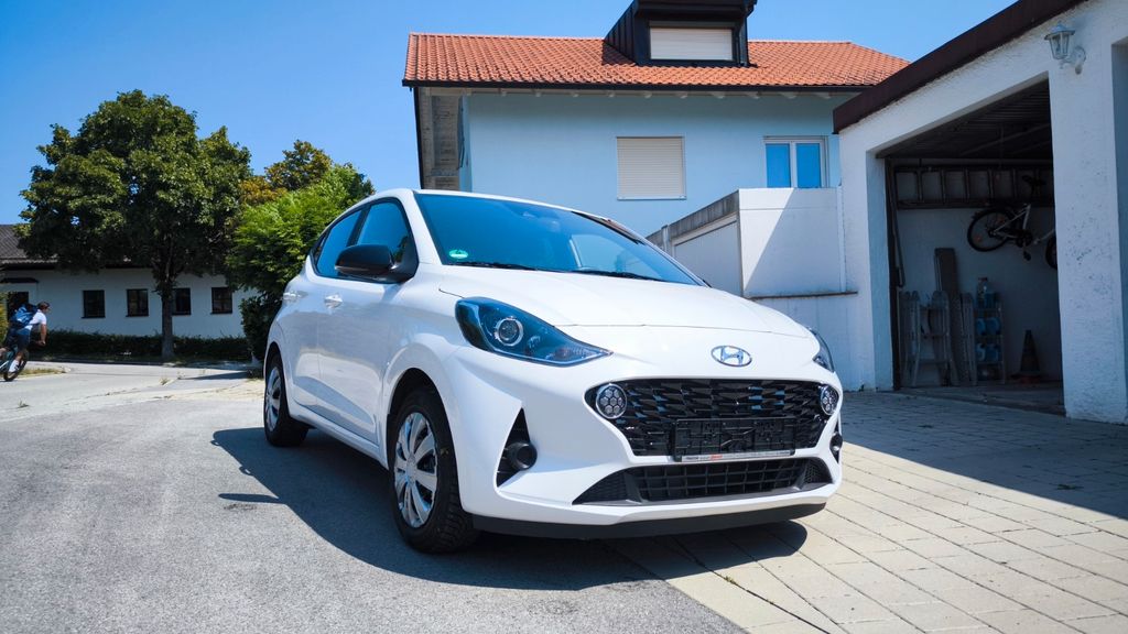 Bild des Angebotes Hyundai i10 1.0 Connect & Go Connect & Go