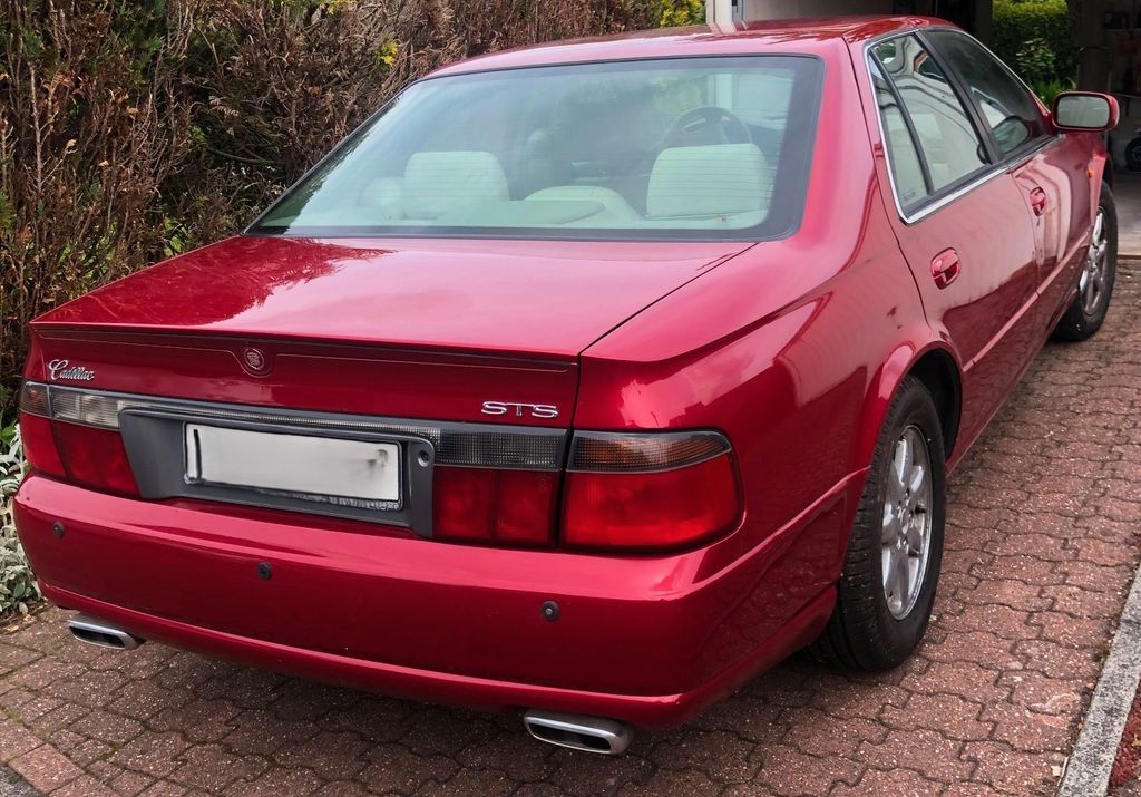 Bild des Angebotes Cadillac STS, Unfallfreier Garagenwagen