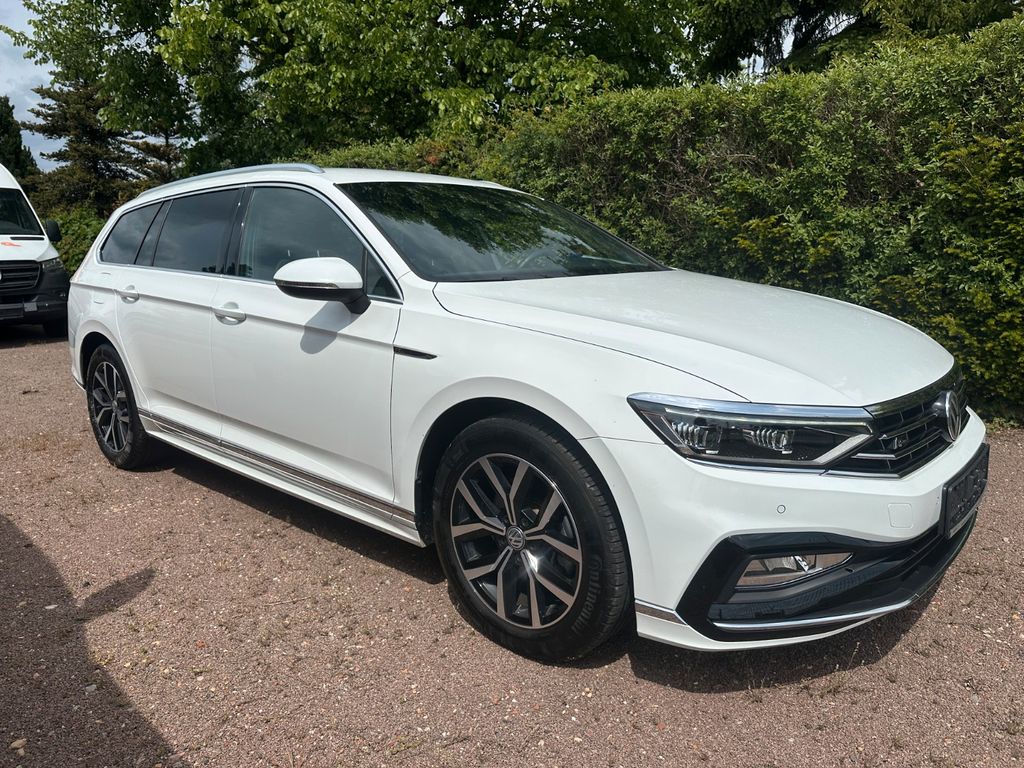 Volkswagen Passat Variant 2.0TDI R-Line Matrix Standh