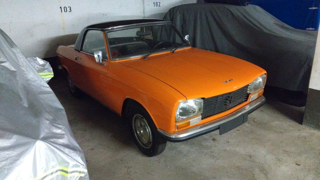 Peugeot 304 Cabrio & Ersatzteilpaket
