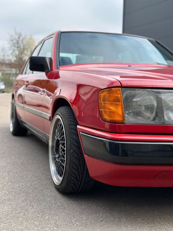 Bild des Angebotes Mercedes-Benz 250