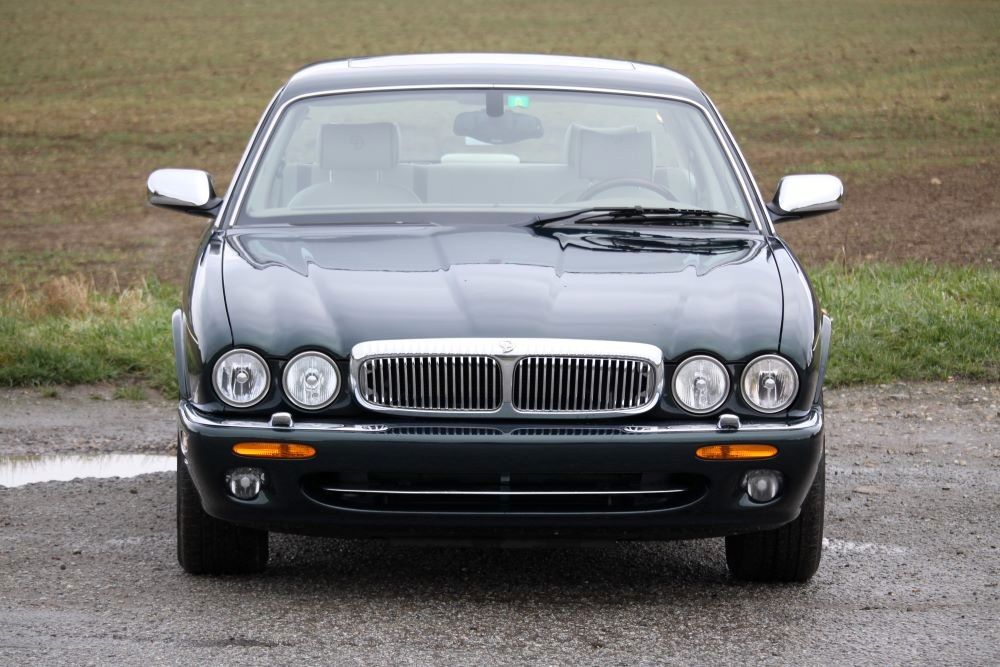 Bild des Angebotes Jaguar Daimler V8 Langversion 3 Jahre Garantie