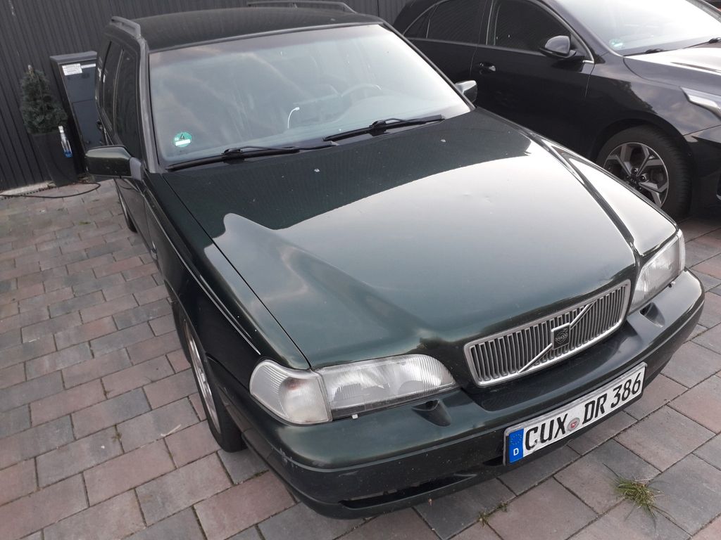 Volvo V70 2.5-10V Celebration Celebration