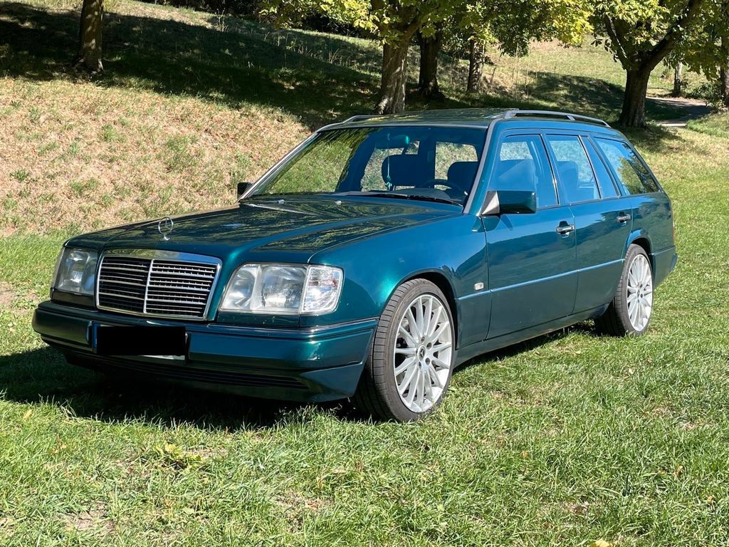 Bild des Angebotes Mercedes-Benz E 280