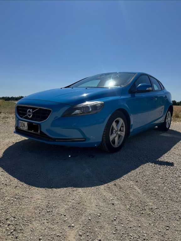 Bild des Angebotes Volvo V40 D3 LINJE YOU! LINJE YOU!