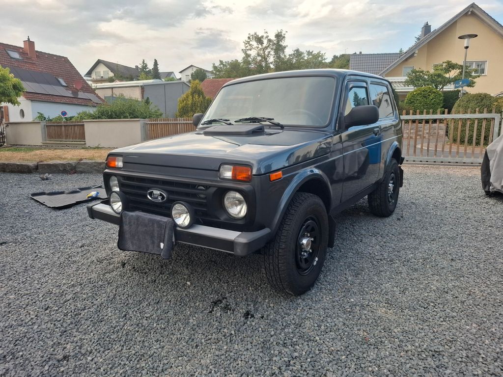 Bild des Angebotes Lada Niva Urban 4x4  Mike Sanders versiegelt rostfrei
