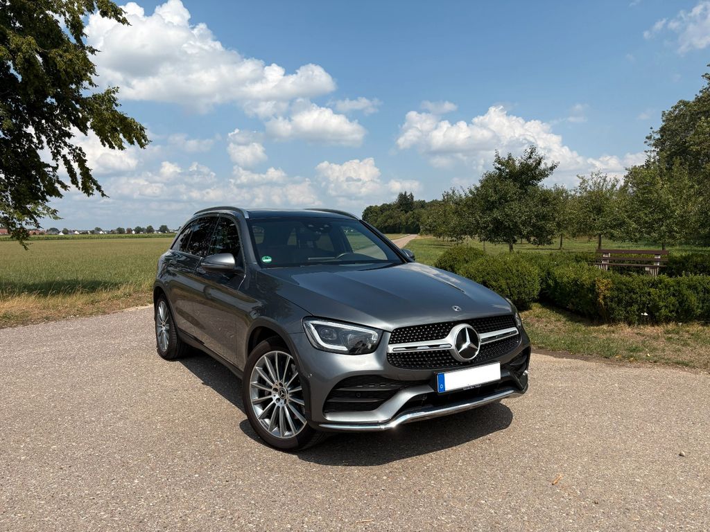 Bild des Angebotes Mercedes-Benz GLC 300 d 4MATIC AMG | PANO | AHK | 20 | HU NEU