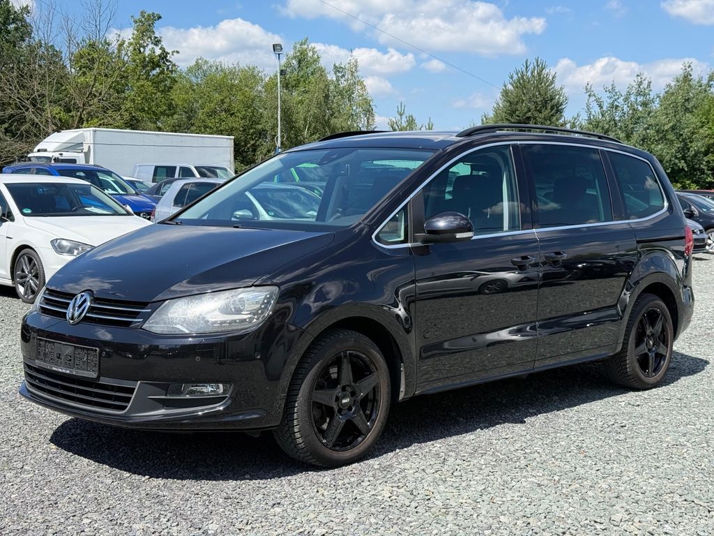 Bild des Angebotes Volkswagen Sharan Match DSG*SHZG*Xenon*PDC*RFK*8Fach*