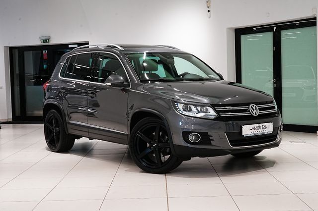 Volkswagen Tiguan 2.0"SPORT&STYLE"|KAMERA|PANO|