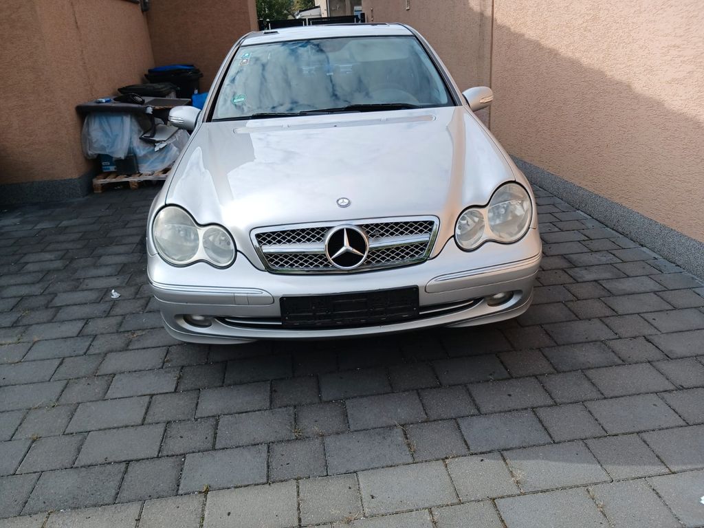 Bild des Angebotes Mercedes-Benz C 180 Benzin, LPG