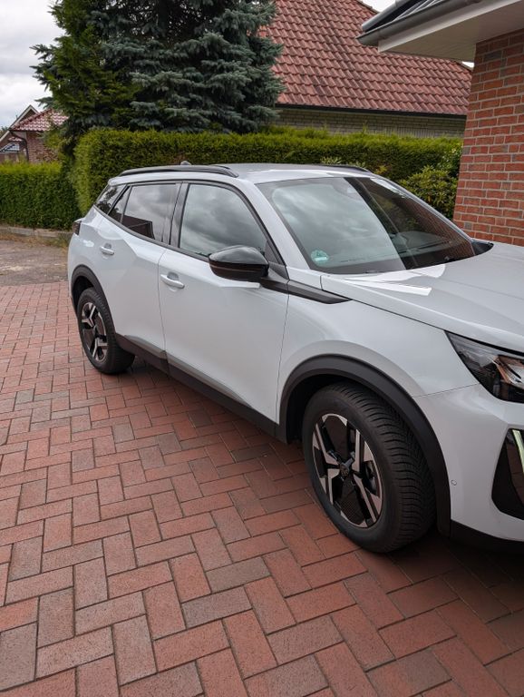 Bild des Angebotes Peugeot 2008 HYBRID 145 e-DSC6 Allure Allure