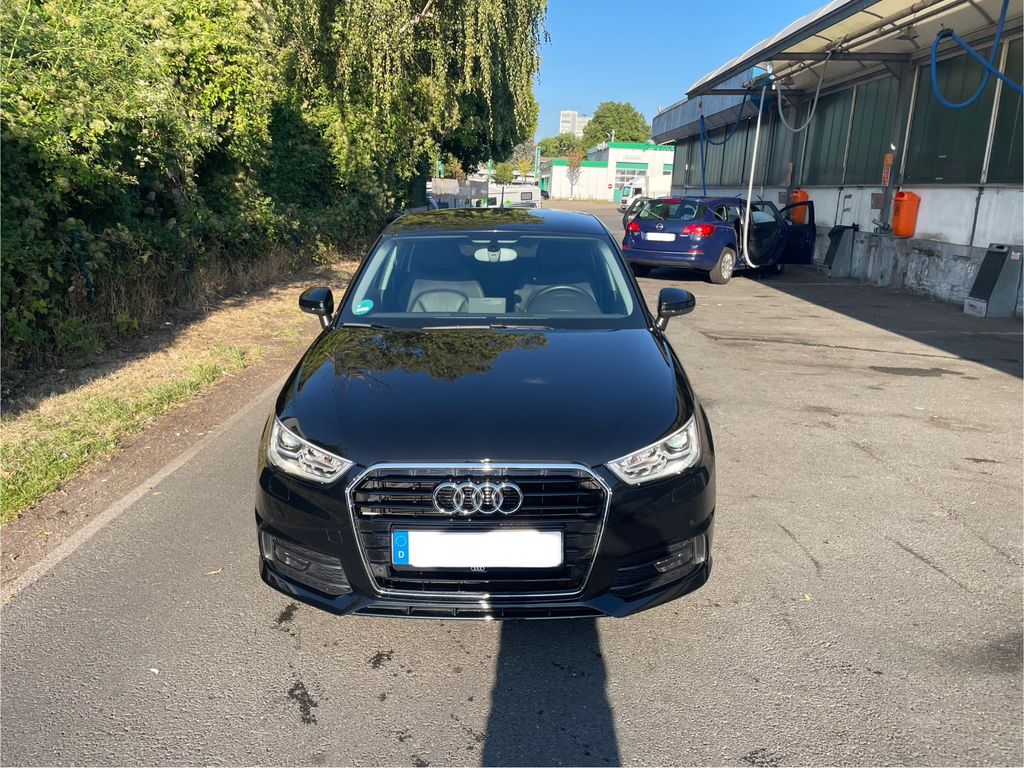 Bild des Angebotes Audi A1 1.6 TDI S tronic sport Sportback