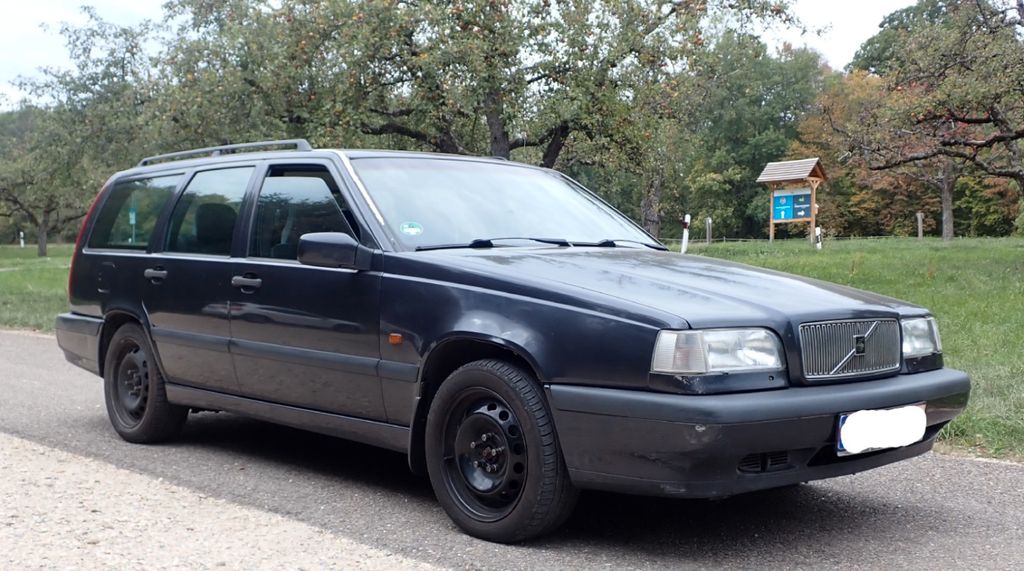Bild des Angebotes Volvo 850 / 855 Kombi 2,4l, 144PS ideales Winterauto
