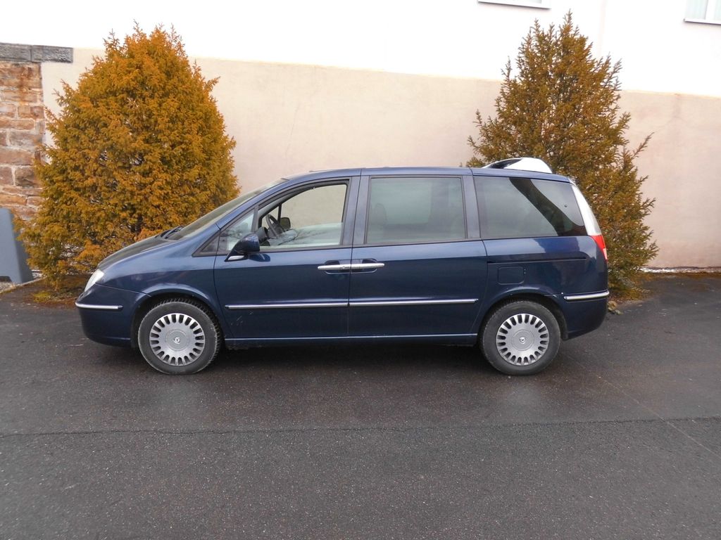 Bild des Angebotes Lancia Phedra 2.0 16V Multijet Executive