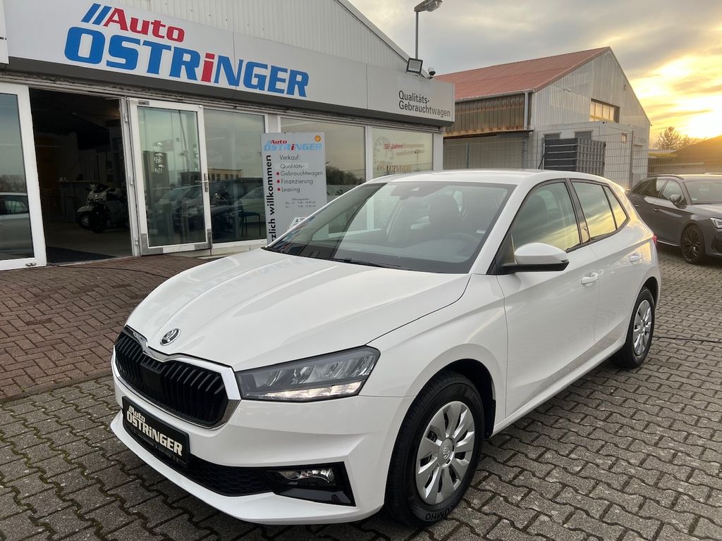 Bild des Angebotes Skoda Fabia Essence 1,0 TSI AppleCarPlay Sitzhz. LED