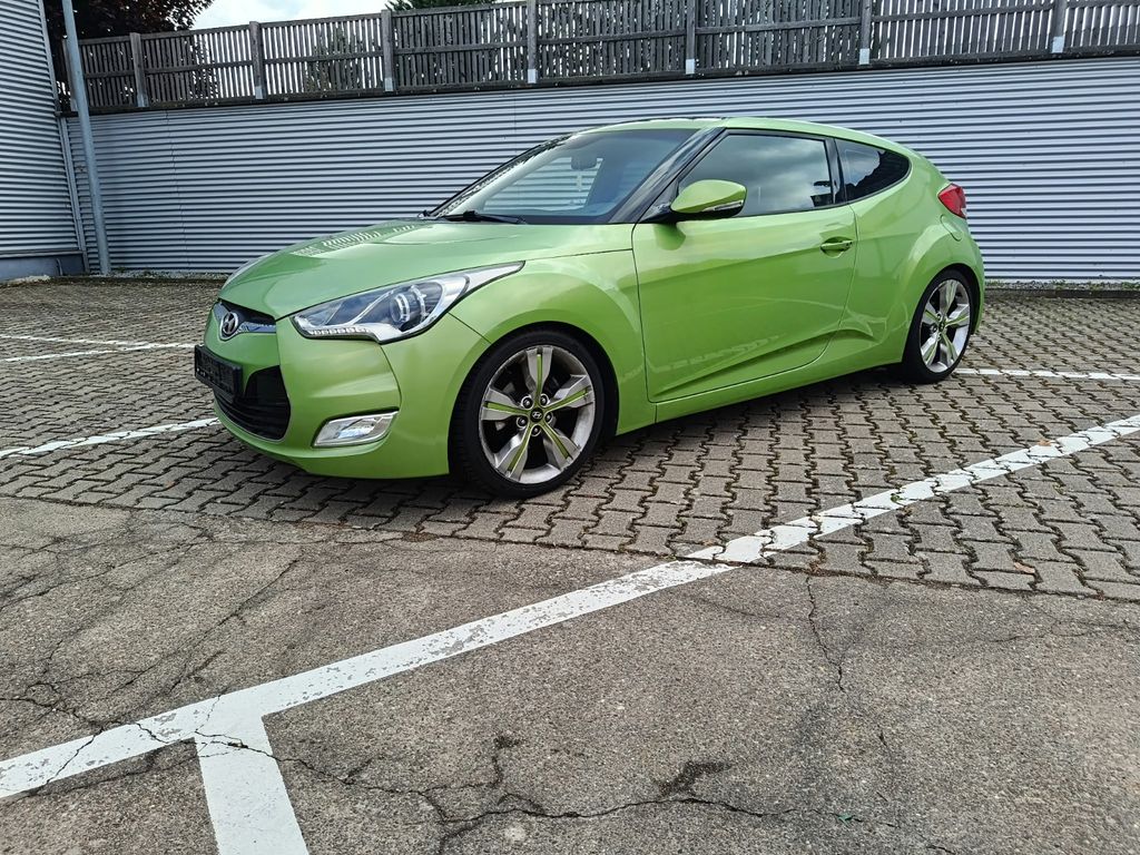 Bild des Angebotes Hyundai Veloster 1.6 GDI Premium DSG Premium