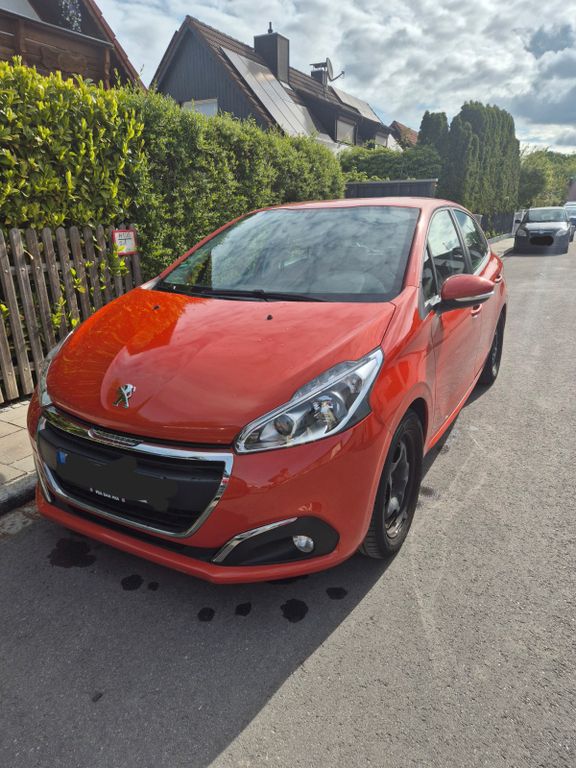 Bild des Angebotes Peugeot 208 PureTech 82 Active Active
