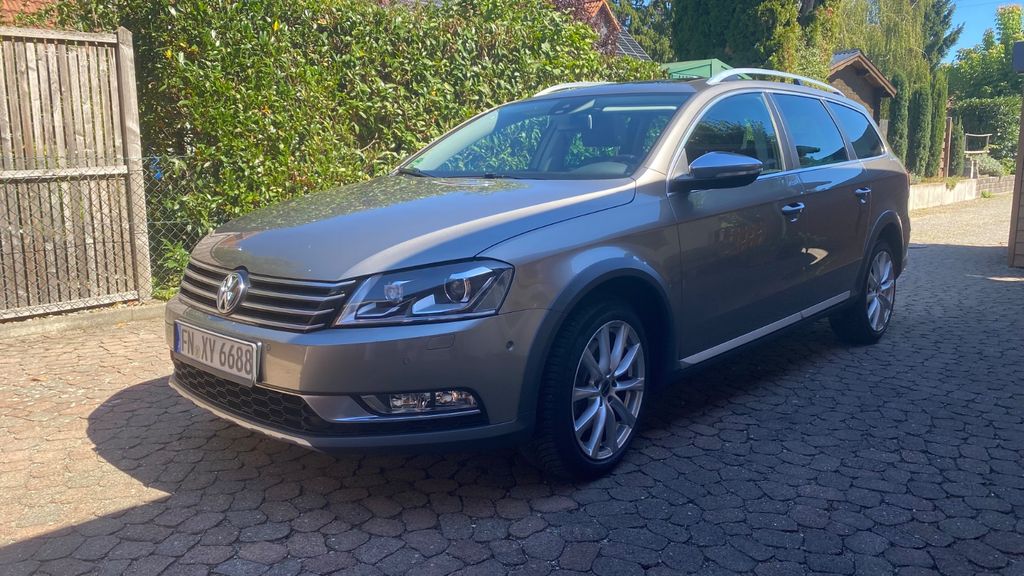 Bild des Angebotes Volkswagen Passat Alltrack 2.0 TDI DSG 4MOT 130kW Alltr...