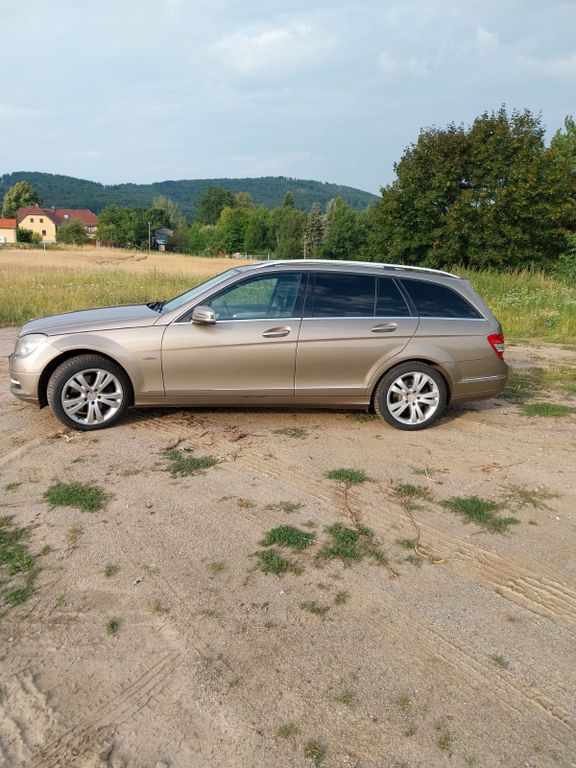 Bild des Angebotes Mercedes-Benz C 350 CDI T BlueEFF. Autom. Avantgarde