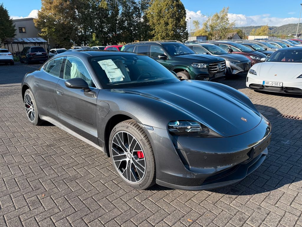 Porsche Taycan 4 S
