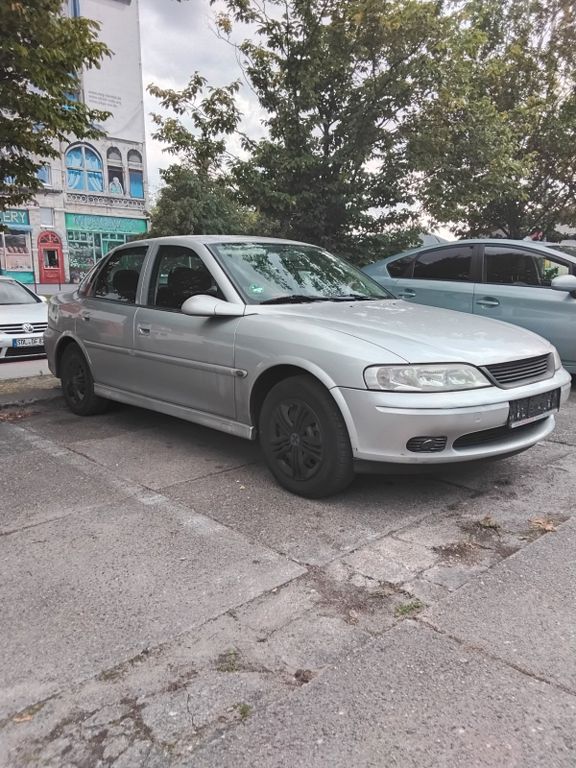 Opel Vectra 1.6