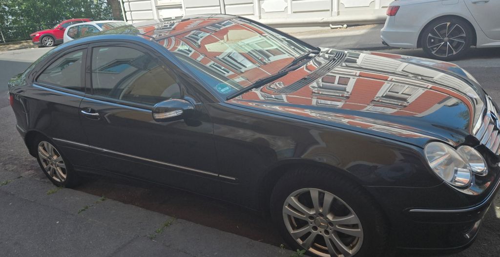 Bild des Angebotes Mercedes-Benz Mercedes C200 Kompressor Sportcoupé_ TÜV neu