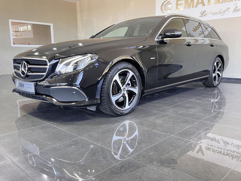Bild des Angebotes Mercedes-Benz E 200 Avantgarde Sport Style//Navi/Led/E.Klappe/