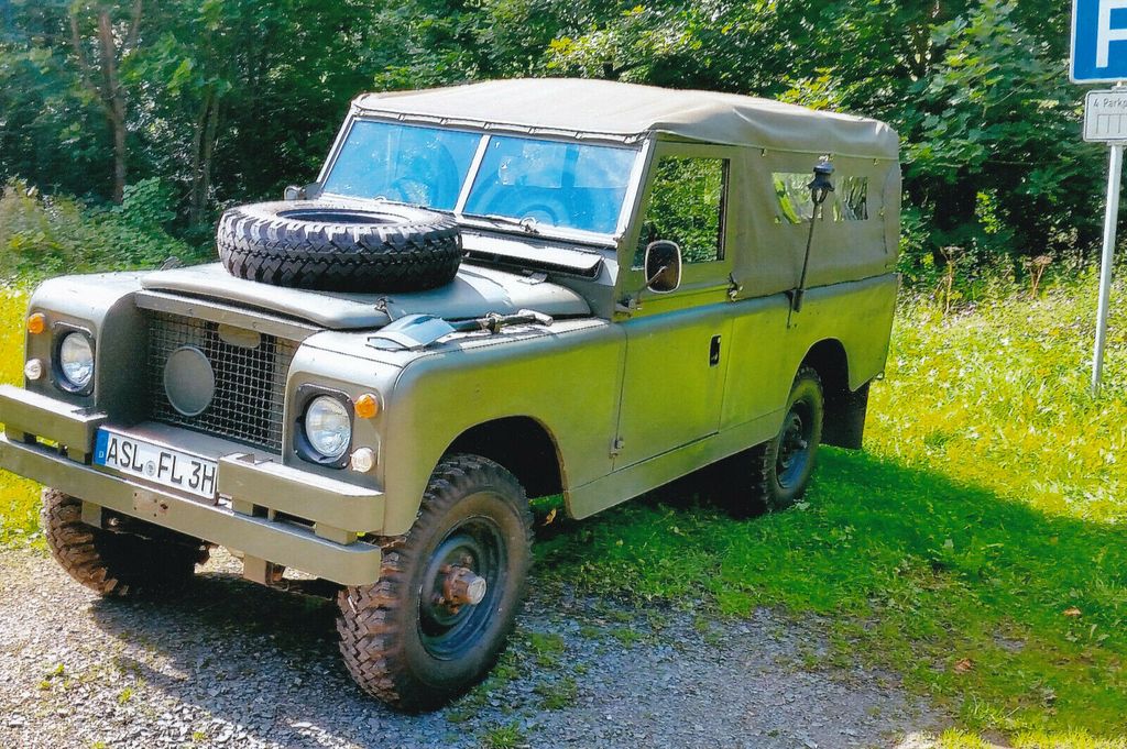 Bild des Angebotes Land Rover Serie II 109 Geländewagen Oldtimer