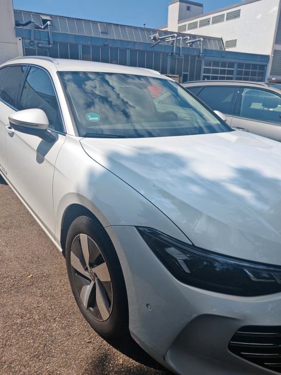 Bild des Angebotes Volkswagen Passat 2.0 TDI SCR DSG Business Business
