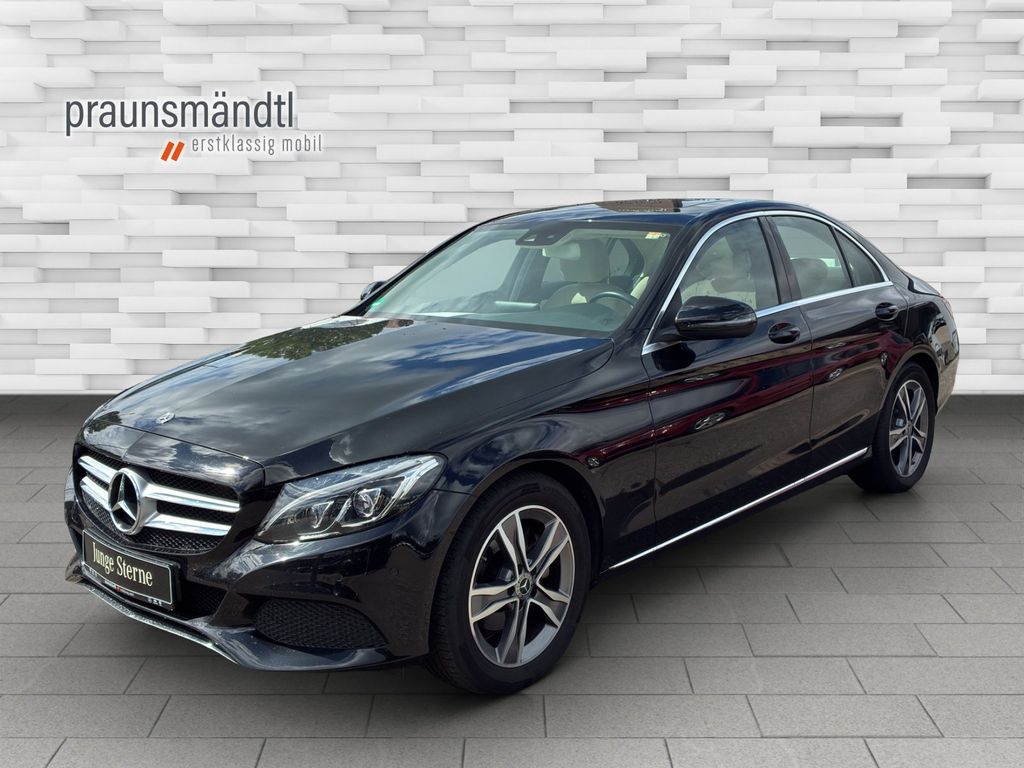 Bild des Angebotes Mercedes-Benz C 220 d Avantgarde+SHD+AHK+Comand+PTS+Multib+SHZ