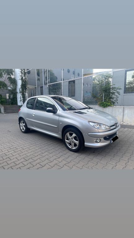 Bild des Angebotes Peugeot 206 Automatik