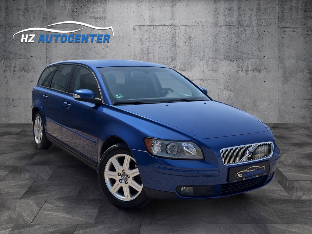 Bild des Angebotes Volvo V50 2.4i Kinetic