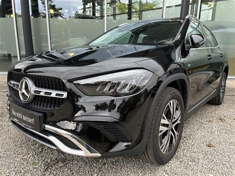 Bild des Angebotes Mercedes-Benz GLA250e Hybrid PP RK LED Navi MBUX EasyP Distron