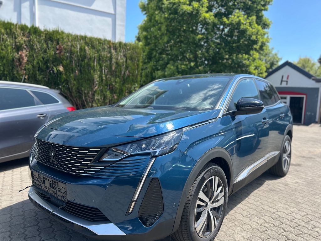 Bild des Angebotes Peugeot 3008 Allure Pack 1.2 **28.800Km**